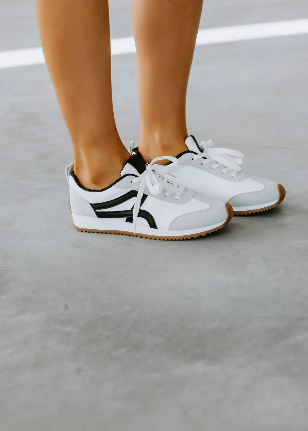 Anica Retro Sneakers