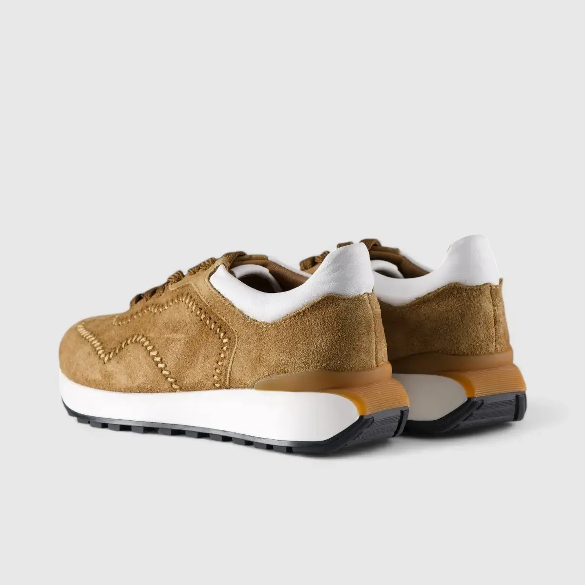 CJ Statment Sneaker Bronte Tan