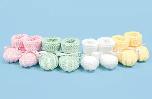 Little Darlin' Baby Booties Pattern