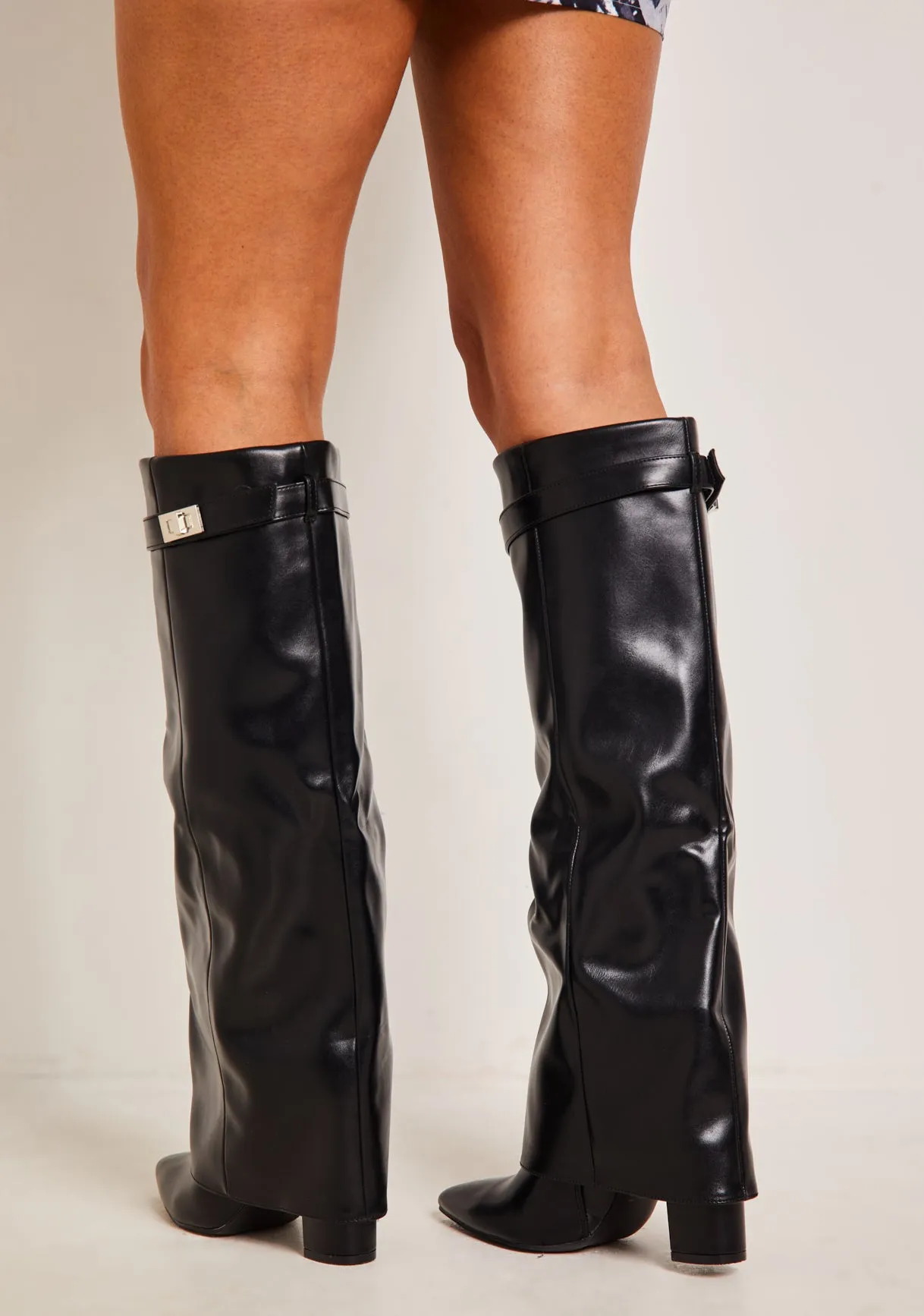 Liza Black Knee High Heeled Boots With Padlock Detail