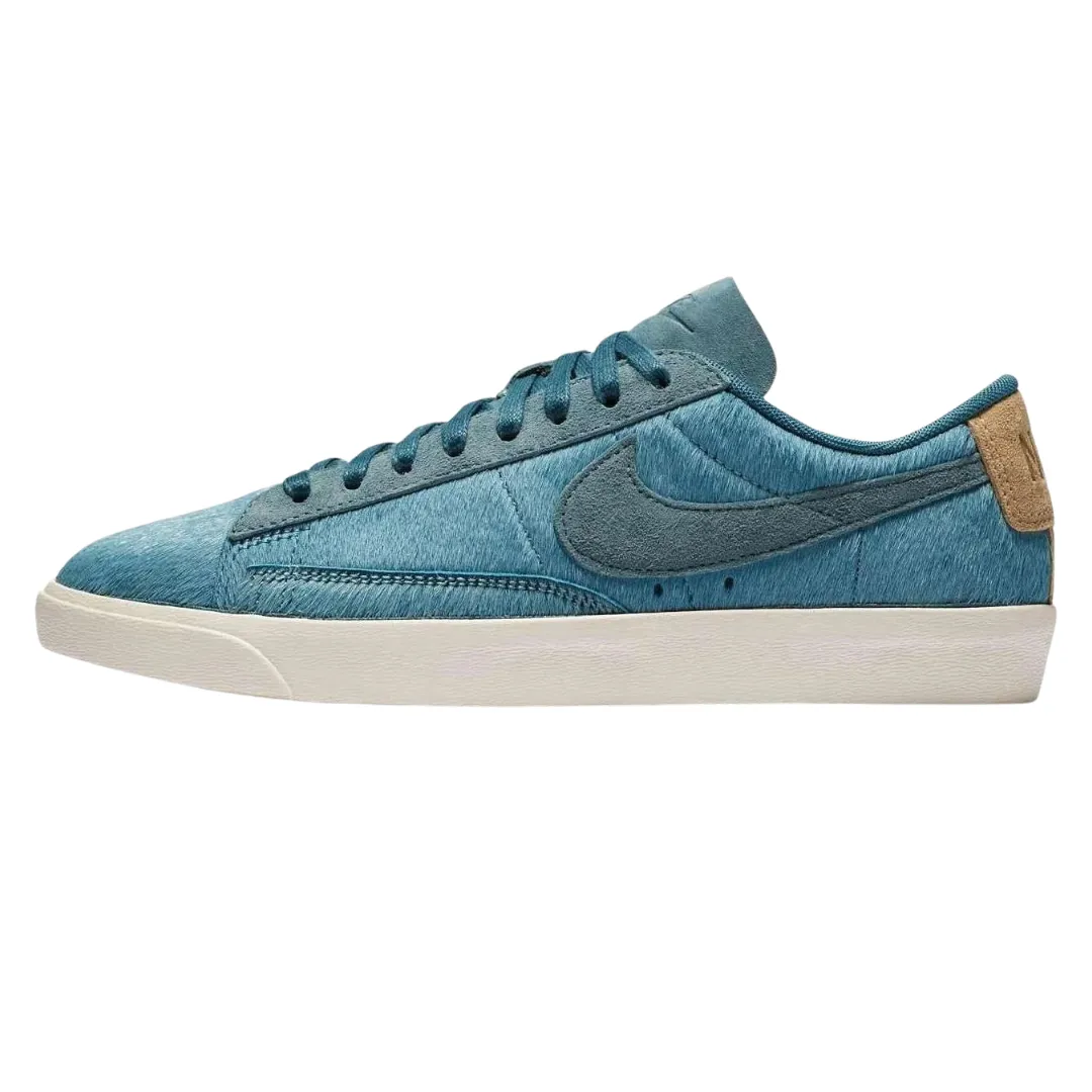 Nike - Women's Blazer Low LX 'Fashion Week' - Smokey Blue / Smokey Blue / Sail