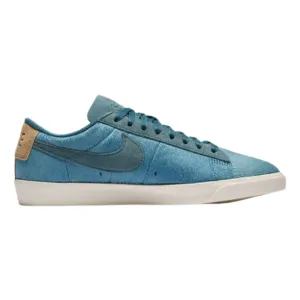 Nike - Women's Blazer Low LX 'Fashion Week' - Smokey Blue / Smokey Blue / Sail