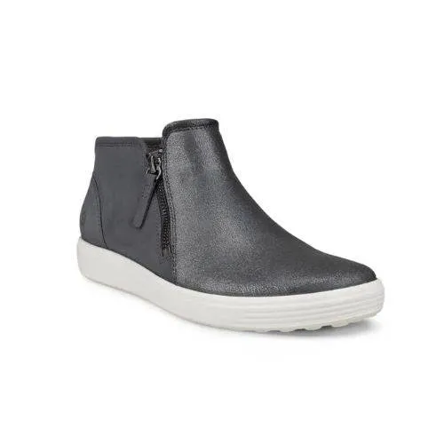 Soft 7W High-Top Sneaker